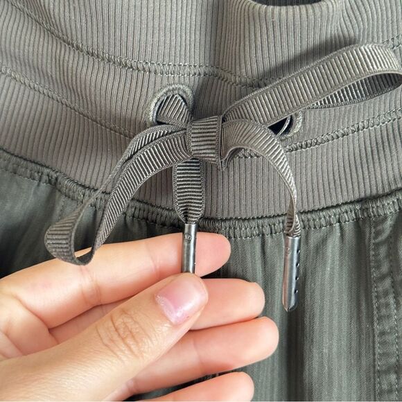 Lululemon Dance Studio Jogger 29" Dark Olive Size 2 - Picture 4 of 7